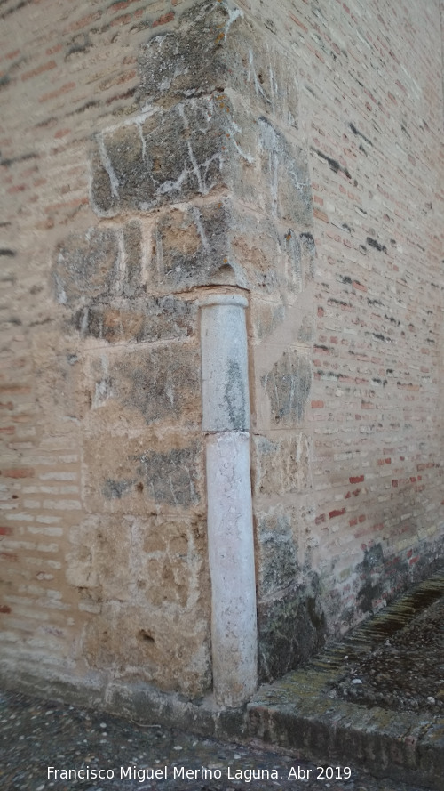 Iglesia de San Antonio Abad - Iglesia de San Antonio Abad. Esquina