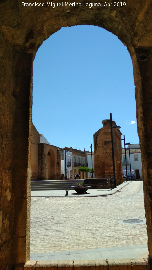 Muralla de Niebla. Puerta del Socorro - Muralla de Niebla. Puerta del Socorro. Acceso a intramuros