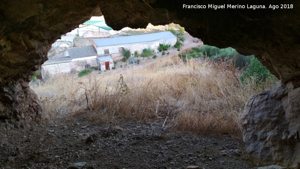 Villae romana del Cerro San Antn - Villae romana del Cerro San Antn. Cueva