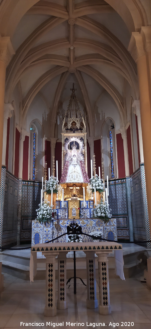 Presbiterio - Presbiterio. Santuario del �guila - Alcal� de Guadaira