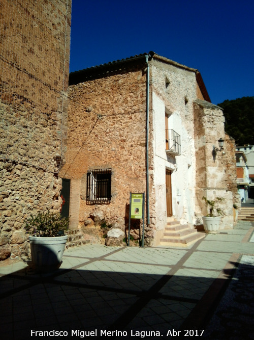 Castillo de Torres - Castillo de Torres. Entrada al Castillo