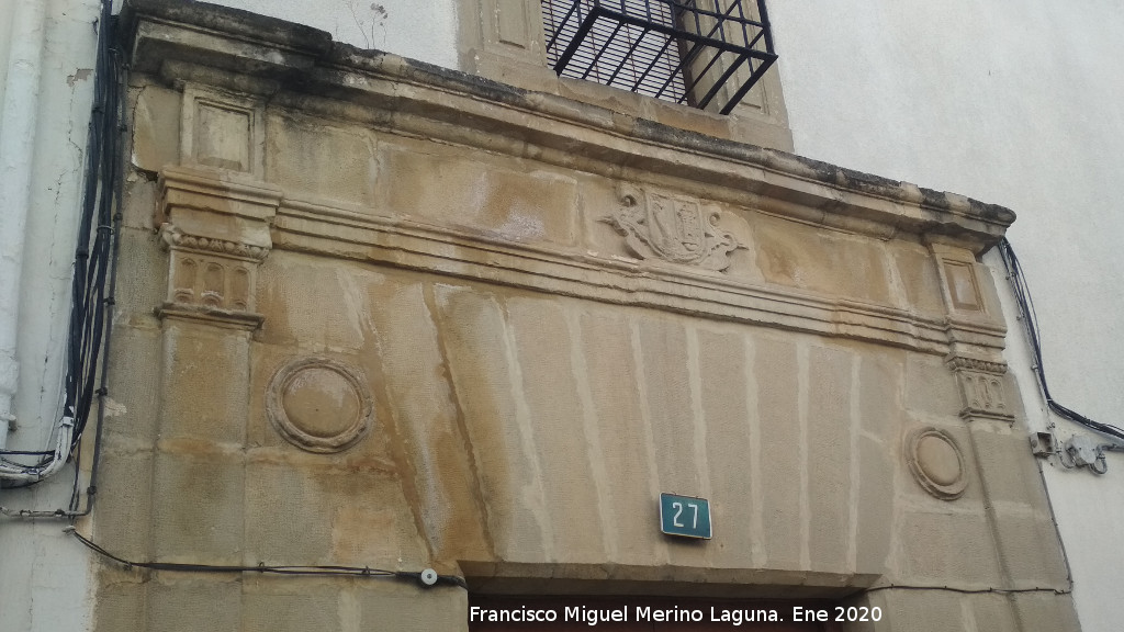 Casa de la Calle Nueva del Rojo n� 27 - Casa de la Calle Nueva del Rojo n� 27. Dintel