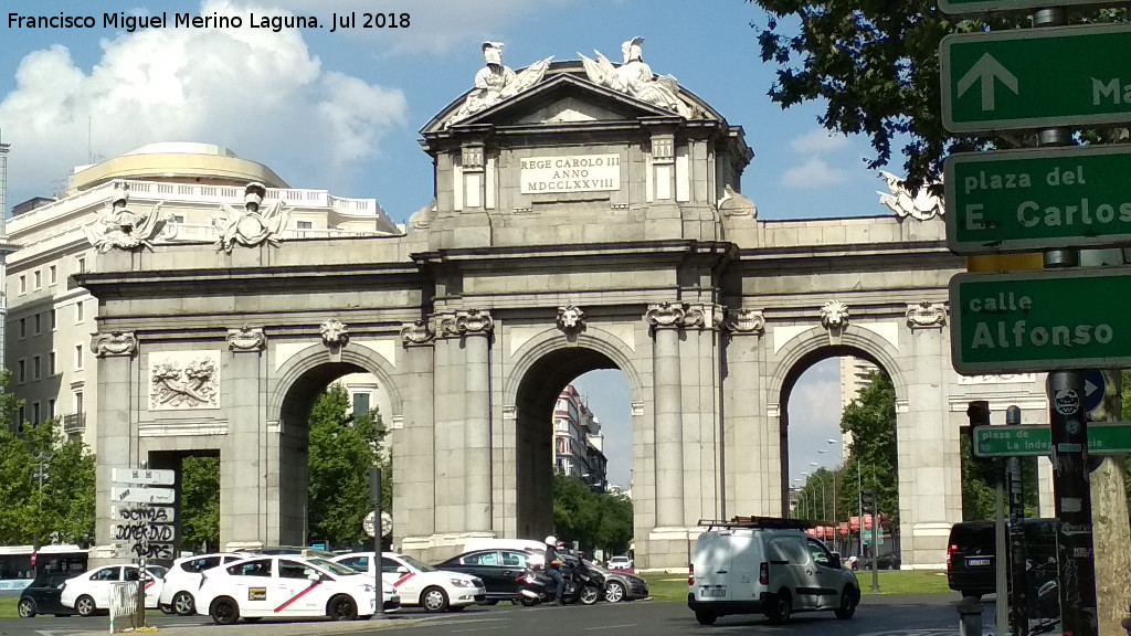 Puerta de Alcal - Puerta de Alcal. 