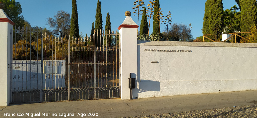 Necr�polis de Carmo - Necr�polis de Carmo. Entrada