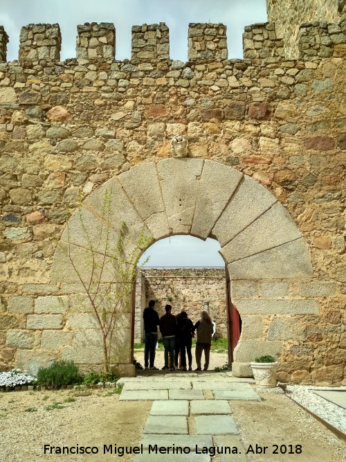 Castillo de la Coracera. Puerta Tercera - Castillo de la Coracera. Puerta Tercera. 