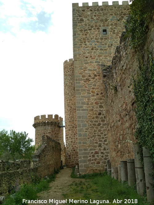 Castillo de la Coracera. Barbacana - Castillo de la Coracera. Barbacana. 