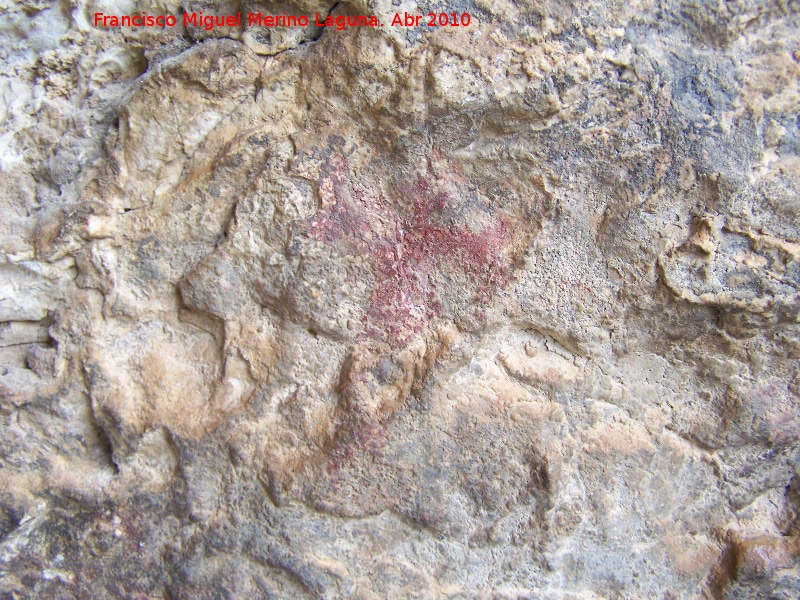 Pinturas rupestres de la Cueva de los Herreros Grupo XII - Pinturas rupestres de la Cueva de los Herreros Grupo XII. Antropomorfo cruciforme
