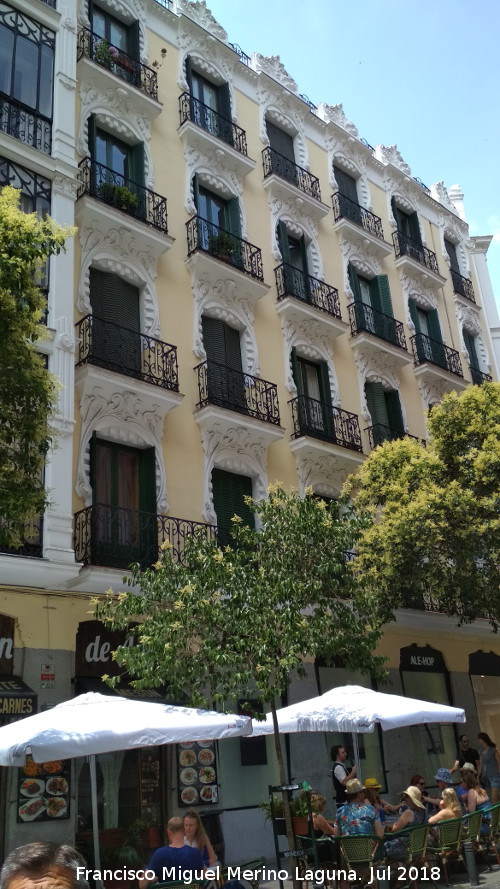 Edificio de la Cava de San Miguel n 4 - Edificio de la Cava de San Miguel n 4. 