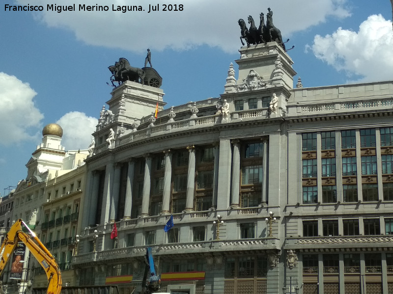 Edificio de las Cuadrigas - Edificio de las Cuadrigas. 