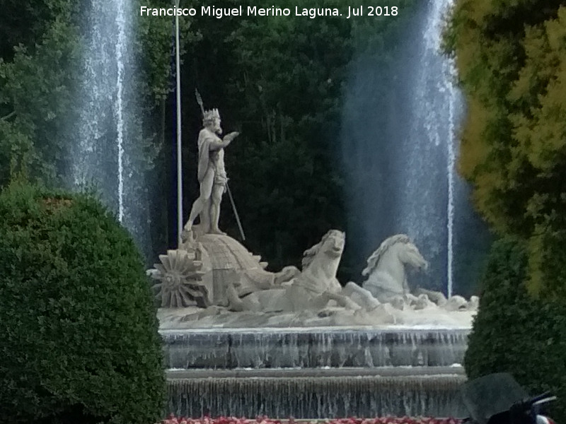 Fuente de Neptuno - Fuente de Neptuno. 