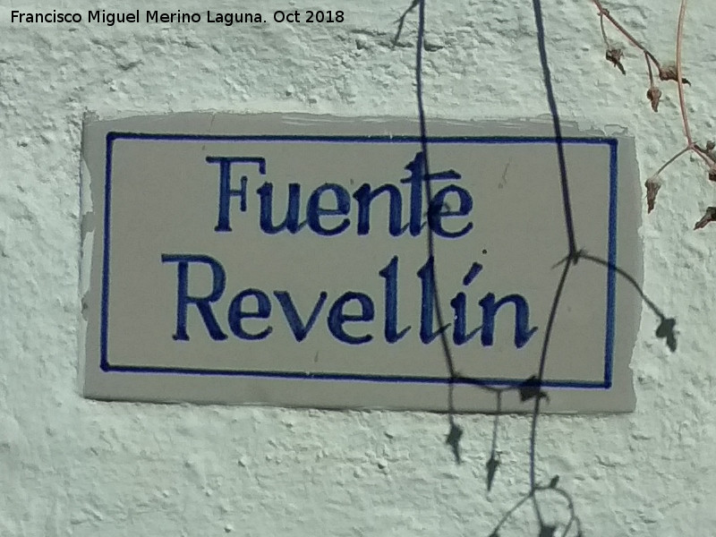 Fuente Revelln - Fuente Revelln. Placa