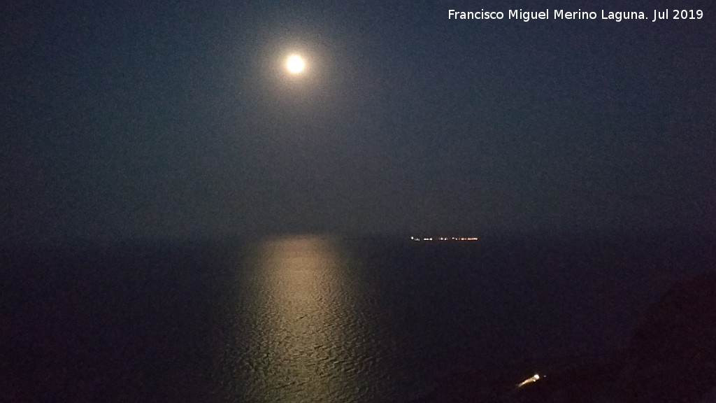 Luna - Luna. Desde el Mirador del Faro de Santa Pola