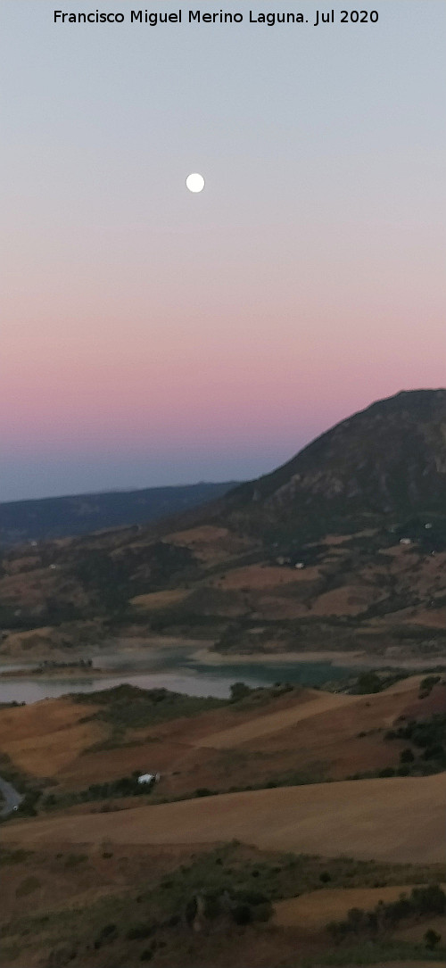 Luna - Luna. Desde Zahara de la Sierra