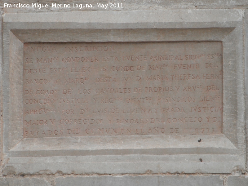 Fuente Principal de la Plaza de Espaa - Fuente Principal de la Plaza de Espaa. Inscripcin