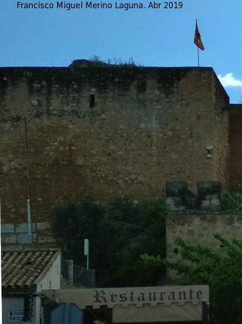 Castillo de los Guzmanes. Torre del Homenaje - Castillo de los Guzmanes. Torre del Homenaje. 