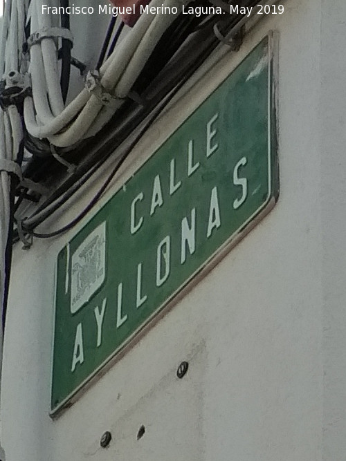 Calle Ayllonas - Calle Ayllonas. Placa