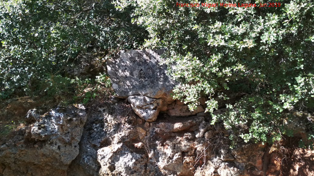 Yacimiento Cabeza del Moro - Yacimiento Cabeza del Moro. Lnea de muralla