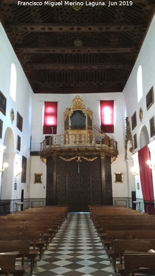 Iglesia de San Pedro y San Pablo. Interior - Iglesia de San Pedro y San Pablo. Interior. 