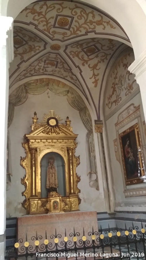 Iglesia de San Pedro y San Pablo. Capilla de la Virgen de Ftima - Iglesia de San Pedro y San Pablo. Capilla de la Virgen de Ftima. 