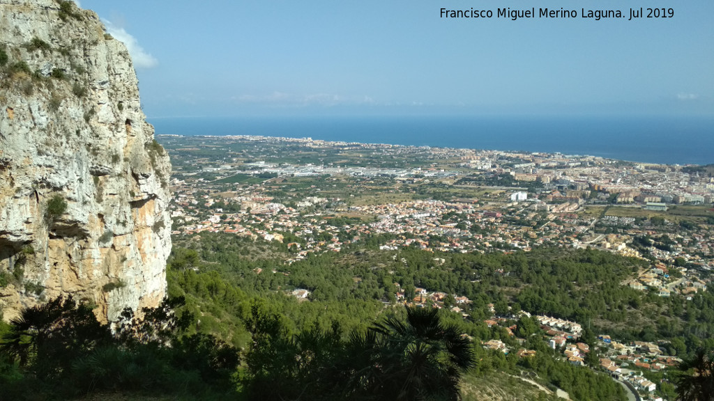 Montg - Montg. Vistas desde la Cueva del Agua