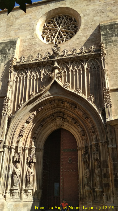 Catedral de Santa Mara. Puerta de los Apstoles - Catedral de Santa Mara. Puerta de los Apstoles. 