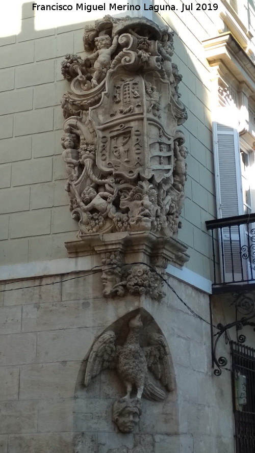 Palacio del Marqus de Arneva - Palacio del Marqus de Arneva. Escudo