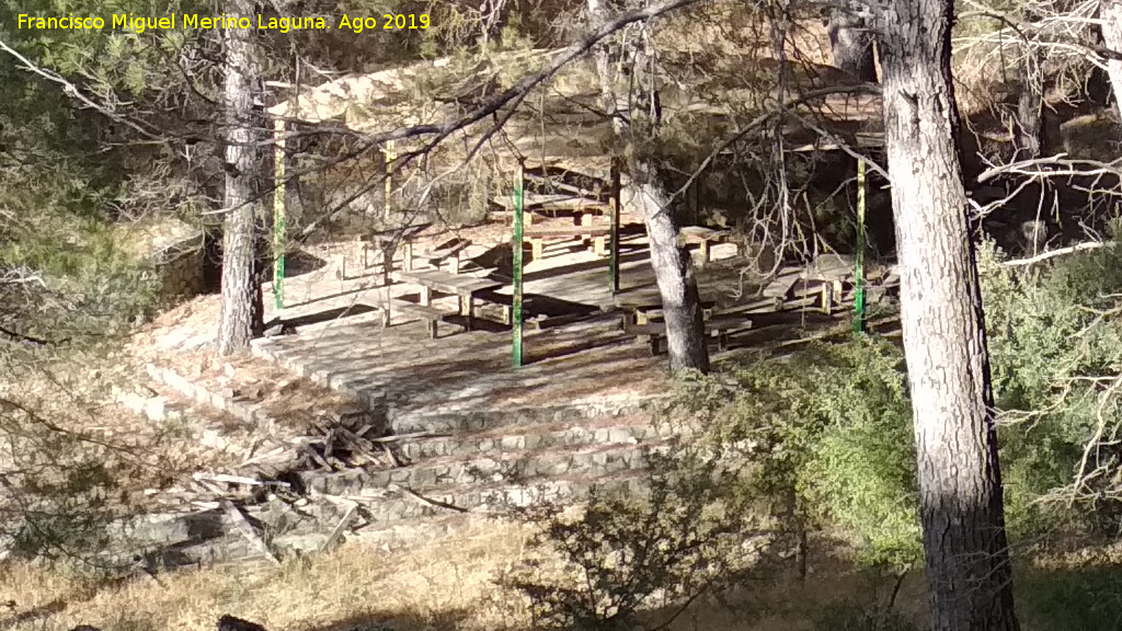 rea recreativa del Arroyo de La Cueva - rea recreativa del Arroyo de La Cueva. 