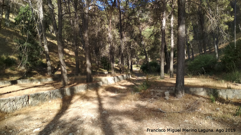 rea recreativa del Arroyo de La Cueva - rea recreativa del Arroyo de La Cueva. 