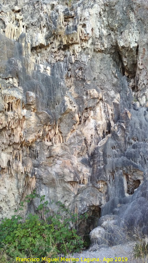 Espeleotemas de la Cantera del Chozo - Espeleotemas de la Cantera del Chozo. 