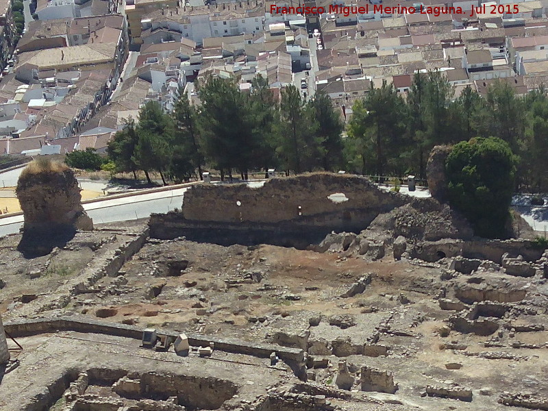 La Mota. Muralla del Arrabal Viejo - La Mota. Muralla del Arrabal Viejo. Torren V y IV