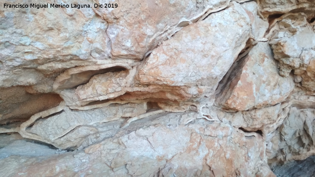 Poyo de la Cerradura - Poyo de la Cerradura. Formaciones rocosas