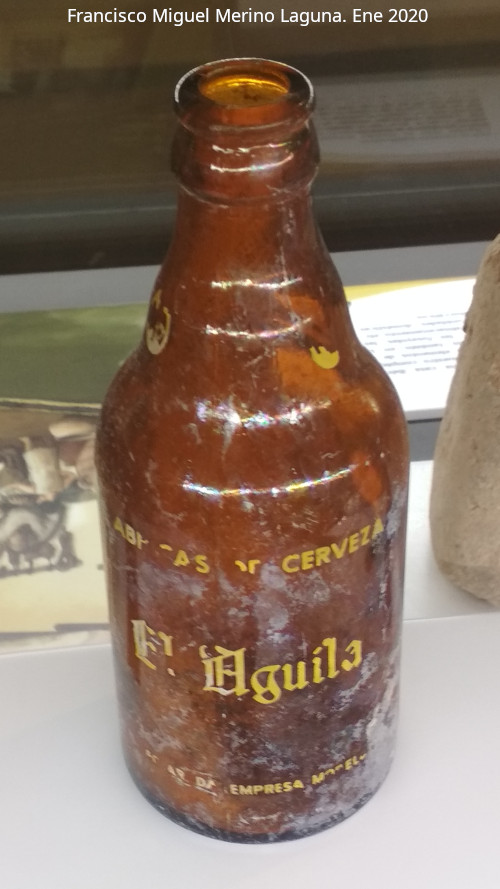 Cerveza El �guila - Cerveza El �guila. Cerro de la Merced - Cabra