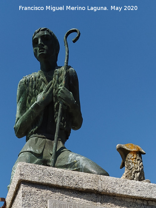 Monumento al pastor de Colomera - Monumento al pastor de Colomera. Estatua