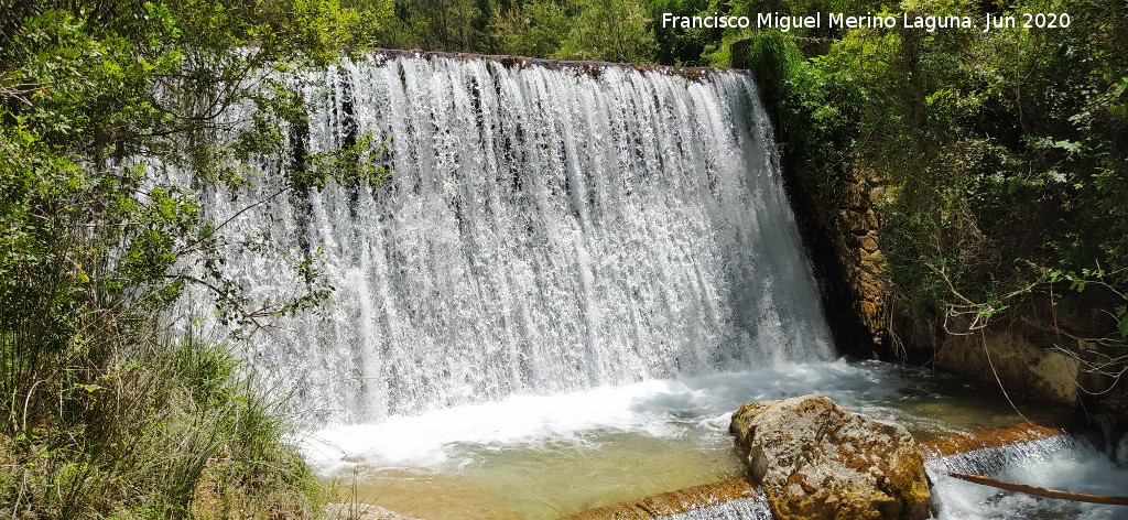 Pantaneta del R�o Aguasmulas - Pantaneta del R�o Aguasmulas. Presilla