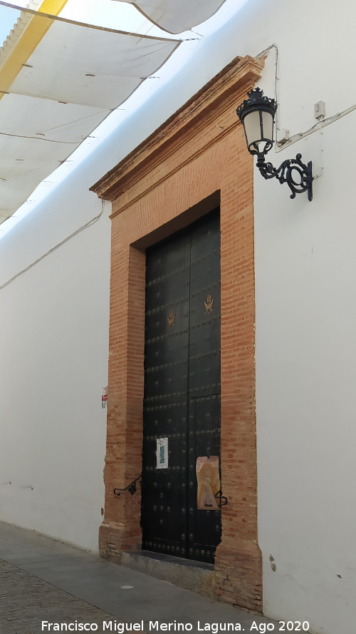 Iglesia de San Bartolom� - Iglesia de San Bartolom�. Puerta trasera