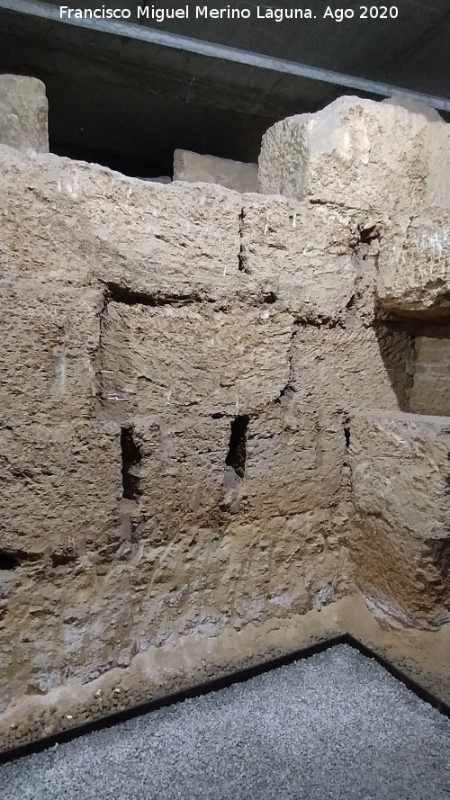 Mausoleo Romano - Mausoleo Romano. 