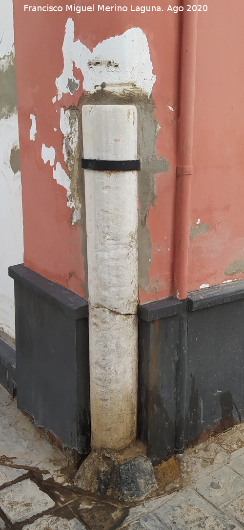 Casa de la Calle Elio Antonio n� 15 - Casa de la Calle Elio Antonio n� 15. Columna