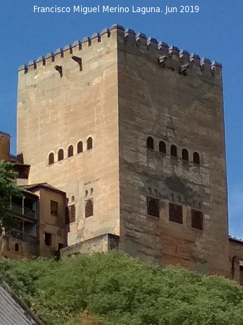 Alhambra. Torre de Comares - Alhambra. Torre de Comares. Desde la Cuesta del Rey Chico