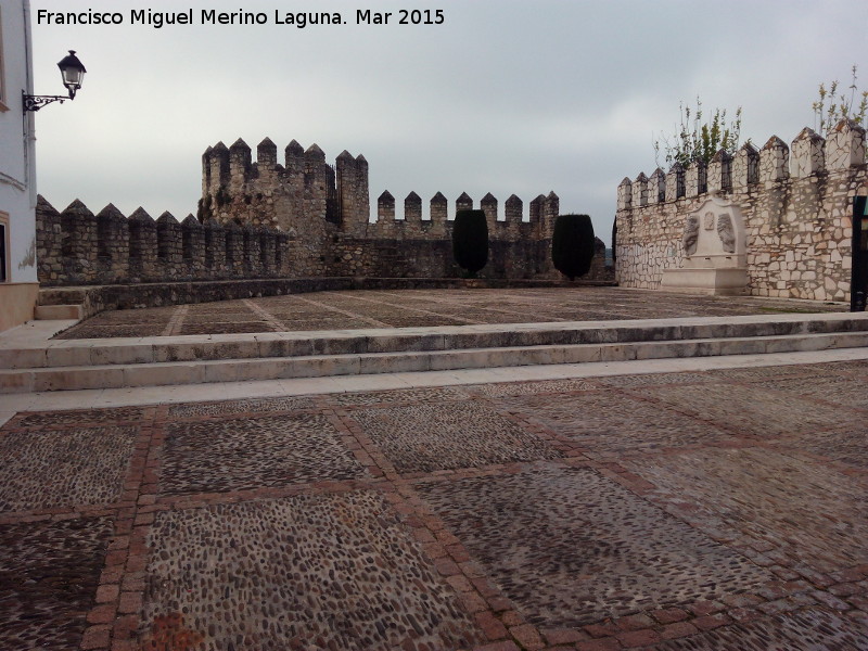 Murallas de Cabra - Murallas de Cabra. 