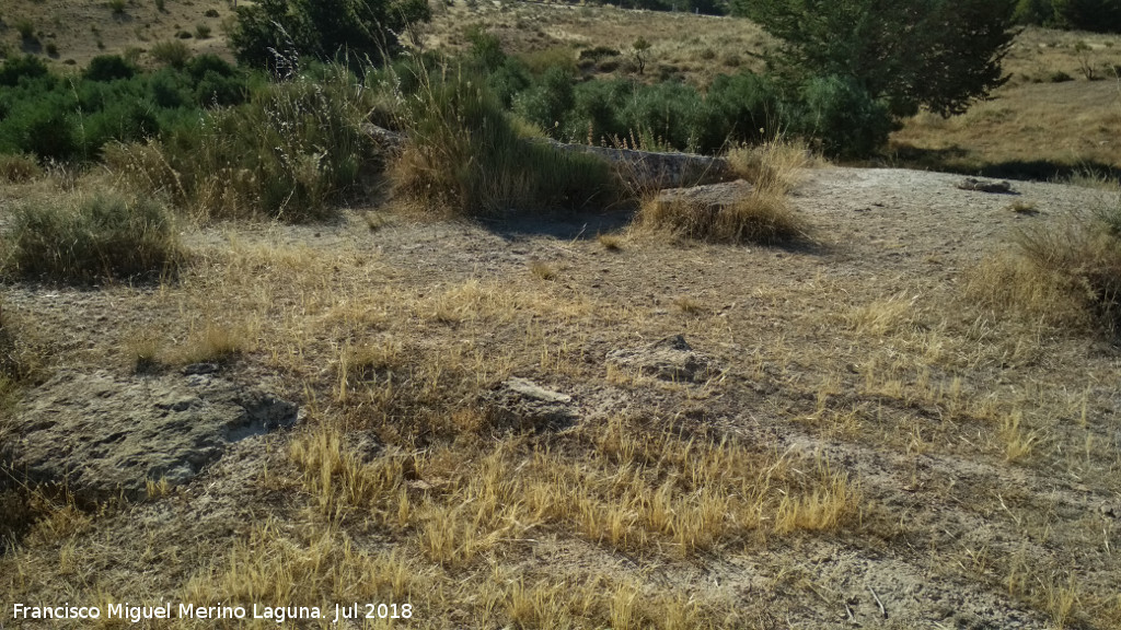 Dolmen VIII - Dolmen VIII. Tmulo