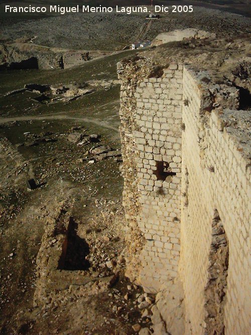 Castillo de la Estrella - Castillo de la Estrella. Muros del Alczar