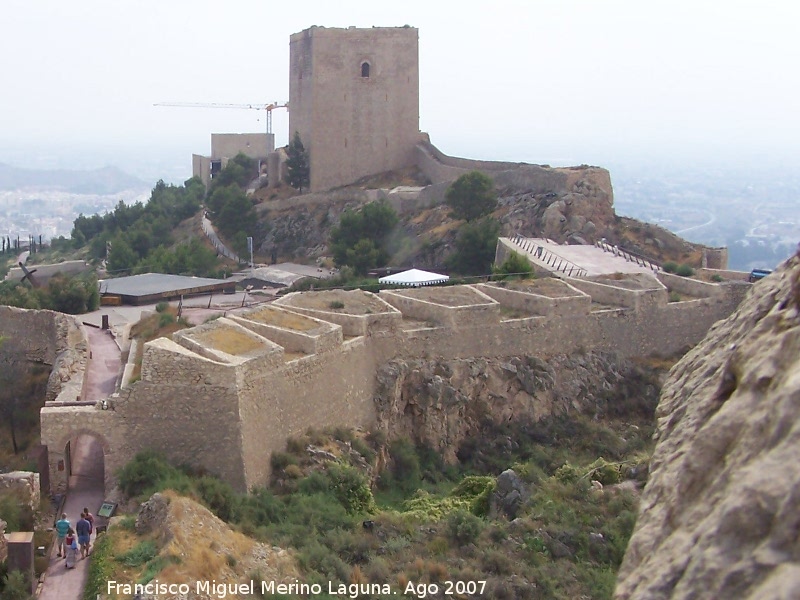 Castillo de Lorca. Batera de Artillera - Castillo de Lorca. Batera de Artillera. Vista desde la Torre del Espoln