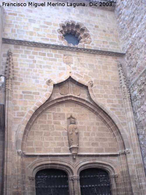 Colegiata de San Bartolom - Colegiata de San Bartolom. Otra portada