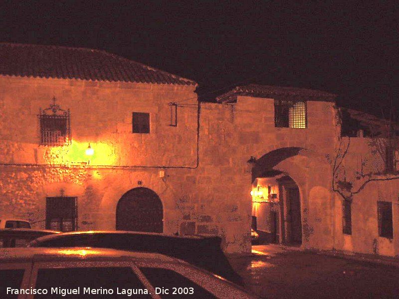 Puerta del Almud - Puerta del Almud. Foto nocturna