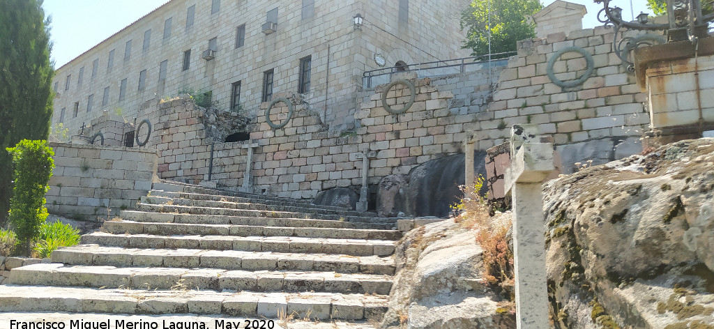 Santuario de la Virgen de la Cabeza - Santuario de la Virgen de la Cabeza. 