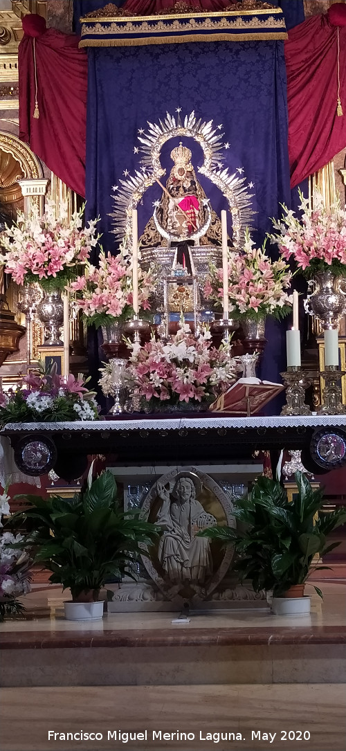 Santuario de la Virgen de la Cabeza - Santuario de la Virgen de la Cabeza. Altar
