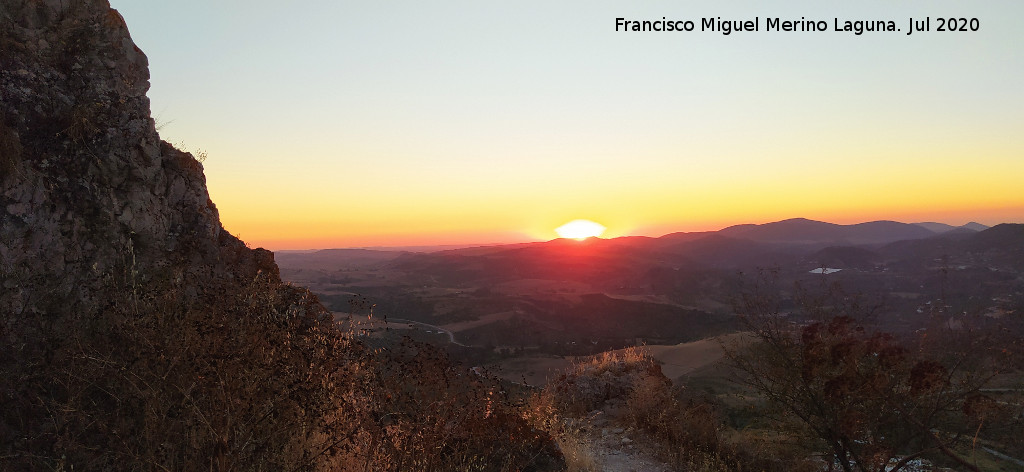 Ocaso - Ocaso. Desde la Villa Medieval de Zahara de la Sierra