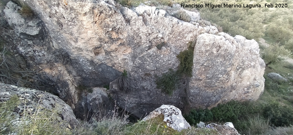 Pe�a del Gorri�n - Pe�a del Gorri�n. Situaci�n de los posibles mechinales