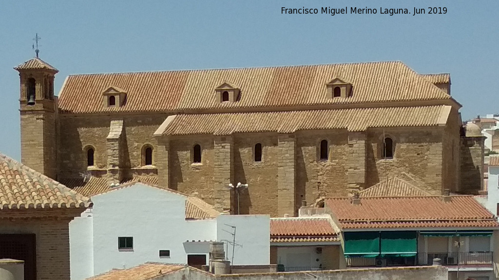 Iglesia San Pedro - Iglesia San Pedro. Desde el Mirador del Parking Centro