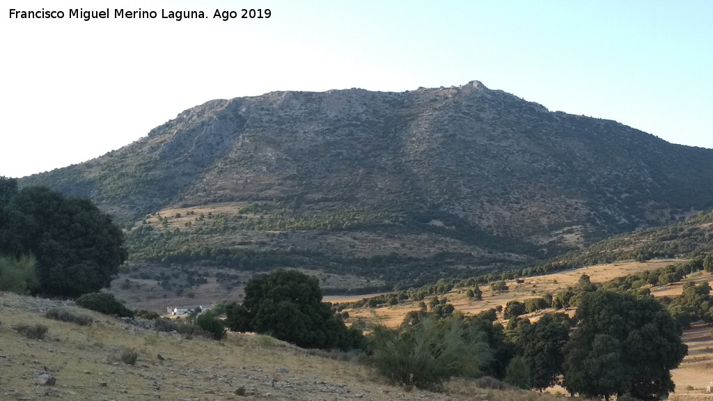 Cerro Grajales - Cerro Grajales. Desde los Llanos de Palomares